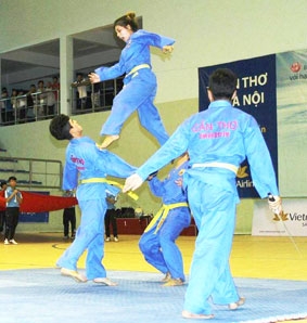 “Đặt gạch” cho thể thao Cần Thơ