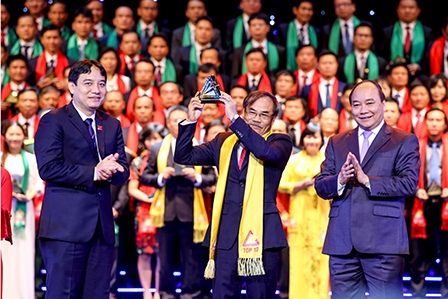 Tôn vinh 200 thương hiệu tiêu biểu Việt Nam