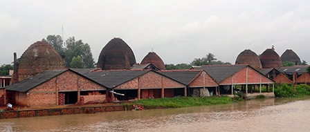 Làng nghề gạch gốm Vĩnh Long kêu cứu !