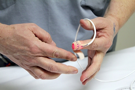 Thiết bị đo tế bào bạch cầu ít xâm lấn