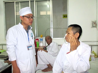 Sàng lọc, phát hiện sớm ung thư vùng khoang miệng