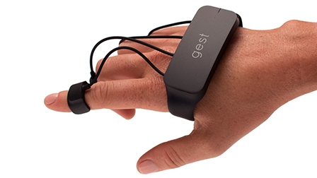 Găng tay điều khiển thiết bị điện tử