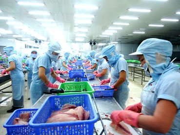 Phát huy tiềm năng tiết kiệm năng lượng 
trong cộng đồng doanh nghiệp