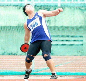 Trần Minh Tuấn - “Tượng đài” ném - đẩy của Vĩnh Long