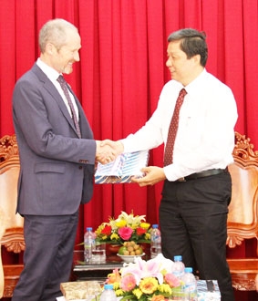 LÃNH ĐẠO TP CẦN THƠ TIẾP ĐẠI DIỆN TRƯỜNG ĐẠI HỌC VICTORIA WELLINGTON  NEW ZEALAND