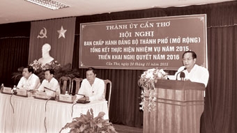 TIẾP TỤC THÁO GỠ KHÓ KHĂN CHO DOANH NGHIỆP, ĐẨY MẠNH THU HÚT ĐẦU TƯ, NÂNG CAO NĂNG LỰC CẠNH TRANH