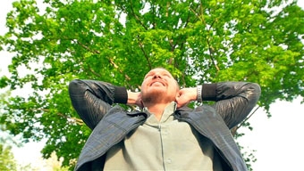 Bổ sung đủ vitamin D có thể phòng trị rối loạn cương dương