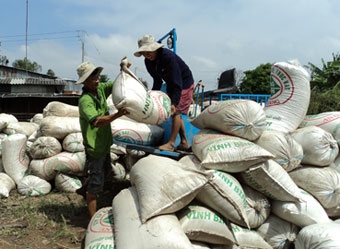 Cần chú trọng xây dựng
niềm tin giữa các bên