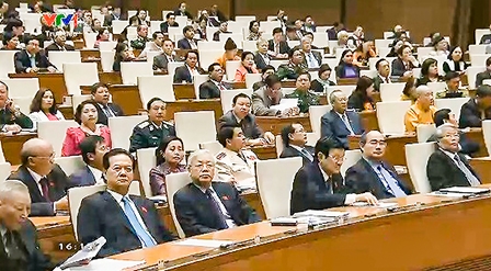 Bế mạc Kỳ họp thứ 10 Quốc hội Khóa XIII