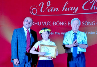 Cần Thơ đoạt 3 giải Nhất, Nhì "Văn hay chữ tốt" ĐBSCL