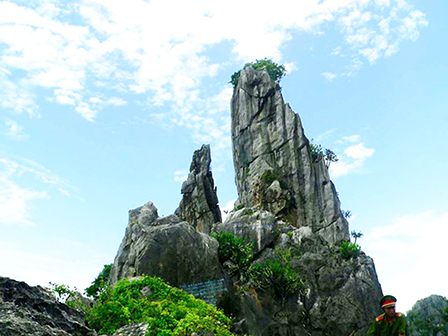 Cảnh báo về sự biến mất của núi đá vôi Hà Tiên