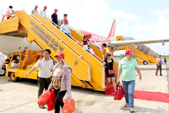 Lượng khách qua Cảng Hàng không quốc tế Cần Thơ tăng mạnh
