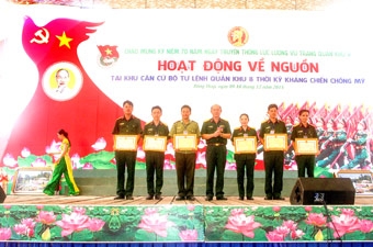 TỔ CHỨC HỘI TRẠI CHÀO MỪNG KỶ NIỆM 70 NĂM NGÀY TRUYỀN THỐNG LLVT QUÂN KHU 9