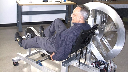 Đạp xe tạo điện