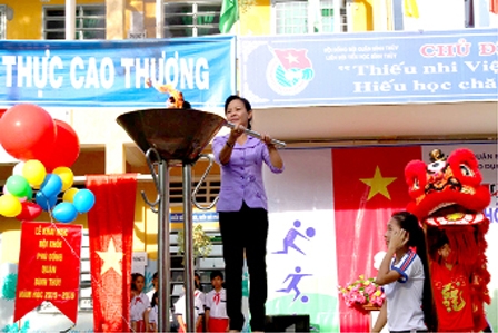 Gần 700 VĐV tham dự 
Hội khỏe Phù Đổng 
quận Bình Thủy 
năm 2015-2016