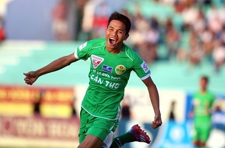 Lê Văn Thắng lọt tốp 5 tiền đạo sắc bén nhất Đông Nam Á