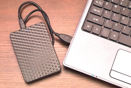 Dễ dàng sao lưu và phục hồi hệ thống trên Windows 10