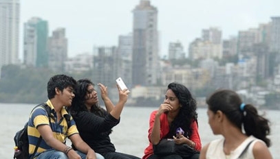 Ấn Độ thành lập vùng cấm chụp ảnh “tự sướng”