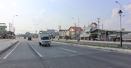 Phát triển hạ tầng giao thông 
kết nối vùng ĐBSCL