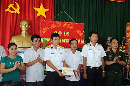 Tây Nam, biển gọi xuân về...