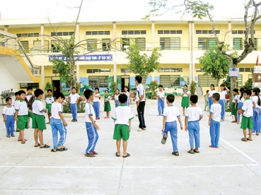 Niềm vui trường chuẩn quốc gia