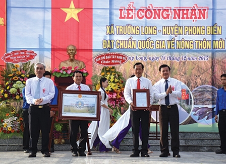 XUÂN VỀ KHẮP NẺO ĐƯỜNG QUÊ