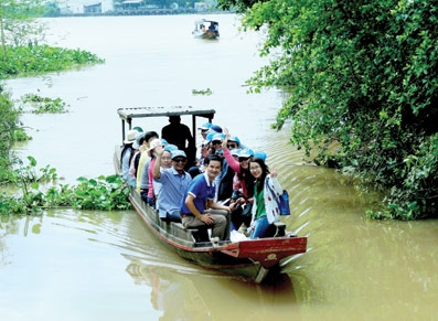 "Áo mới" Cần Thơ...
