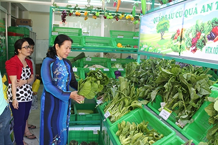 TP Cần Thơ: Nhiều điểm kinh doanh sản phẩm nông nghiệp an toàn
