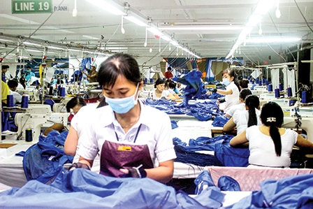 CẦN LỰC ĐẨY <br>
trong năm mới