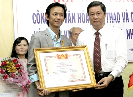 Niềm vui của nghệ nhân Trường Út