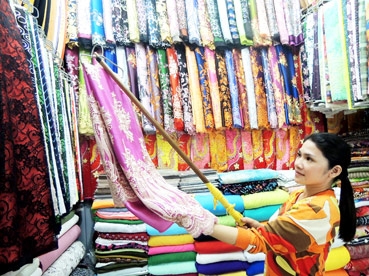 Áo dài làm đẹp cho mọi vóc dáng