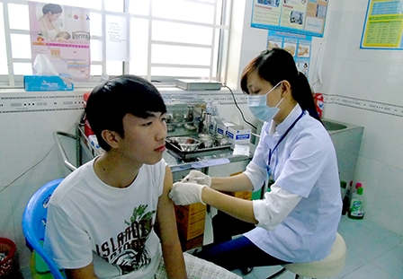 Khắc phục nhiều hạn chế,
thực hiện tốt nhiệm vụ được giao