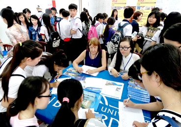 Cơ hội ứng viên Việt Nam du học nước ngoài