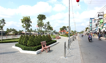 Phong Điền chỉnh trang đô thị, phát triển giao thông nông thôn