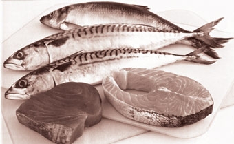 Ăn cá có dầu ngăn nguy cơ dậy thì sớm ở bé gái