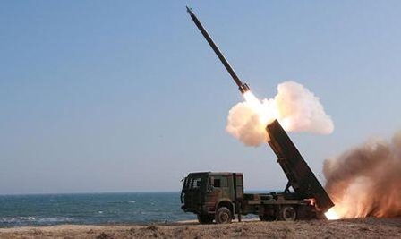 Triều Tiên thử nghiệm động cơ tên lửa đẩy dùng nhiên liệu rắn