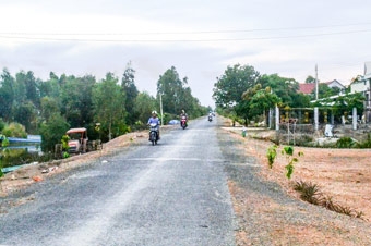 Hướng đến ổn định, nâng cao 
sinh kế cho người dân