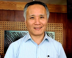 TẬN DỤNG CƠ HỘI TỪ HỘI NHẬP KINH TẾ QUỐC TẾ
ĐỂ TÁI CƠ CẤU NỀN KINH TẾ, ĐỔI MỚI MÔ HÌNH TĂNG TRƯỞNG