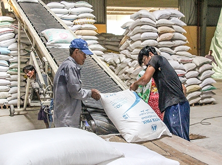 CƠ HỘI VÀ THÁCH THỨC <br>
từ các hiệp định quốc tế