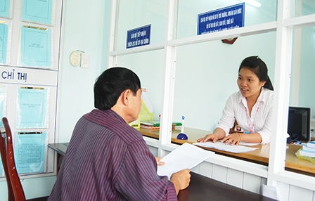 Tập trung cải cách hành chính, nâng cao 
chỉ số năng lực cạnh tranh cấp tỉnh cho thành phố