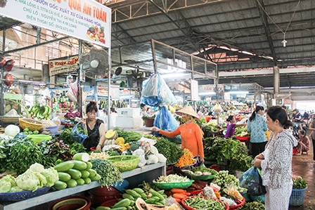 Gỡ khó cho doanh nghiệp, thúc đẩy sản xuất kinh doanh phát triển