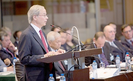 Anh kêu gọi các bên tuân thủ phán quyết của tòa