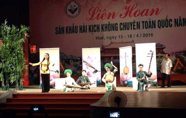 “Đất gọi” tình người