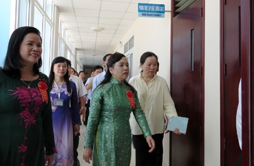 RÀO CẢN PHÁT TRIỂN Ở TRƯỜNG Y