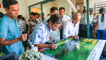 Vì con người và thân thiện thiên nhiên