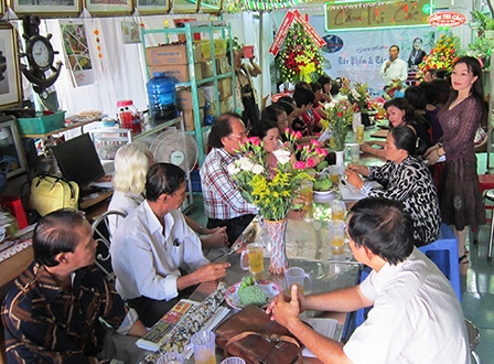 CẦM THI CÁC <br>
KẾT NỐI NHỮNG NGƯỜI YÊU NGHỆ THUẬT