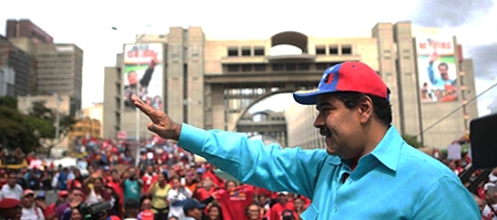 Venezuela dọa tịch thu các công ty ngừng hoạt động