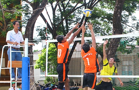 Đội Bóng chuyền Công an thành phố vô địch