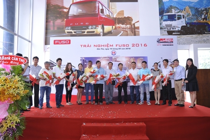 “Trải nghiệm FUSO 2016” đến với Cần Thơ