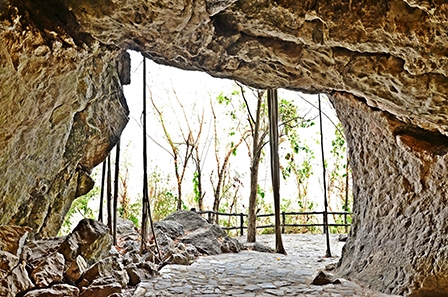 Thăm “nhà” của Thạch Sanh